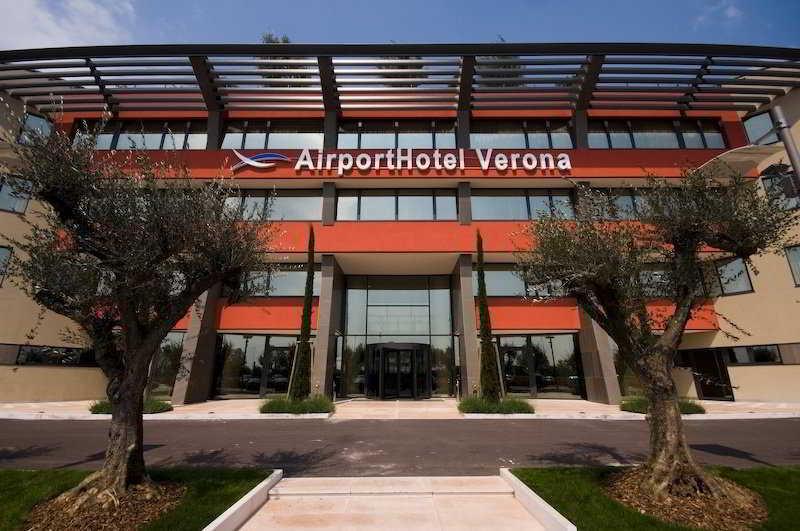 维罗那机场会议及休闲酒店 多索博诺 外观 照片